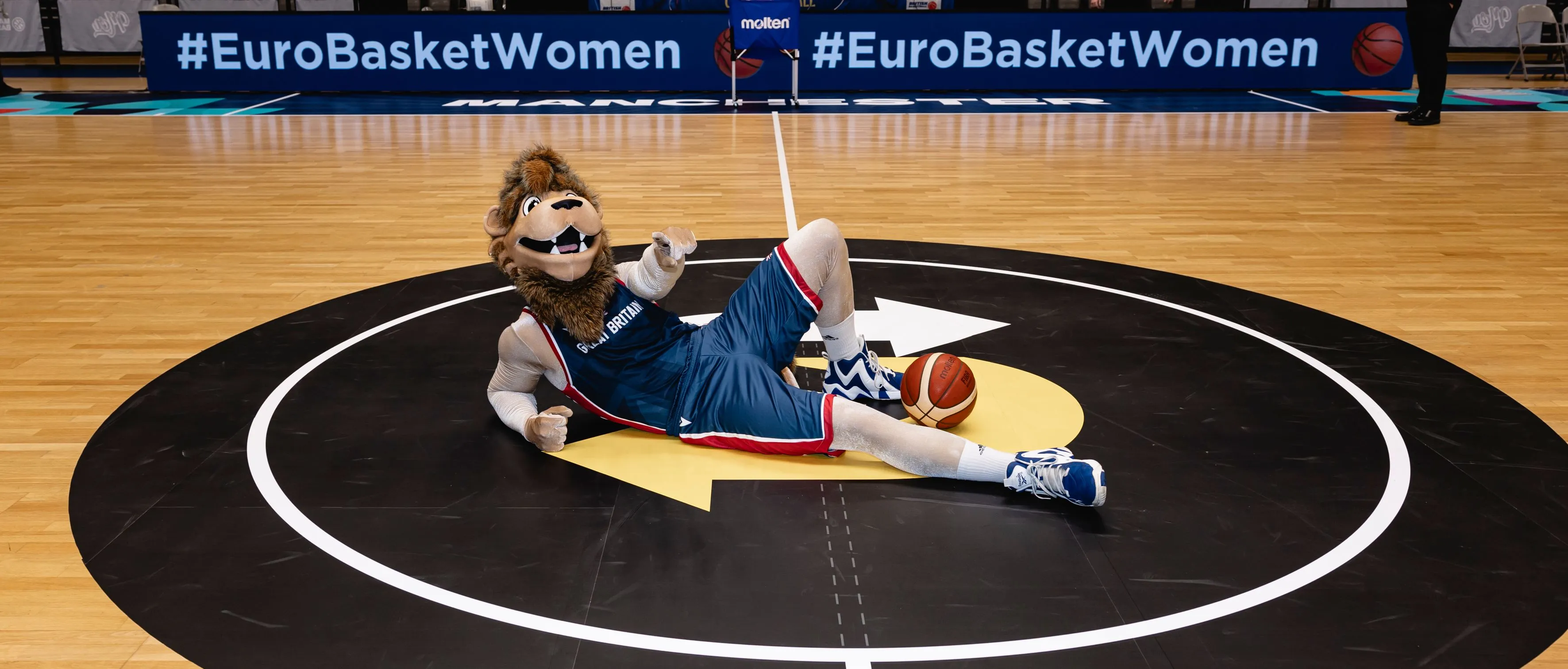 Courtside News